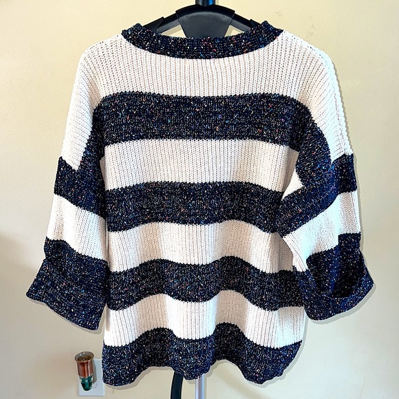 NWOT Entro Chanille Sweater - Picture 7 of 10